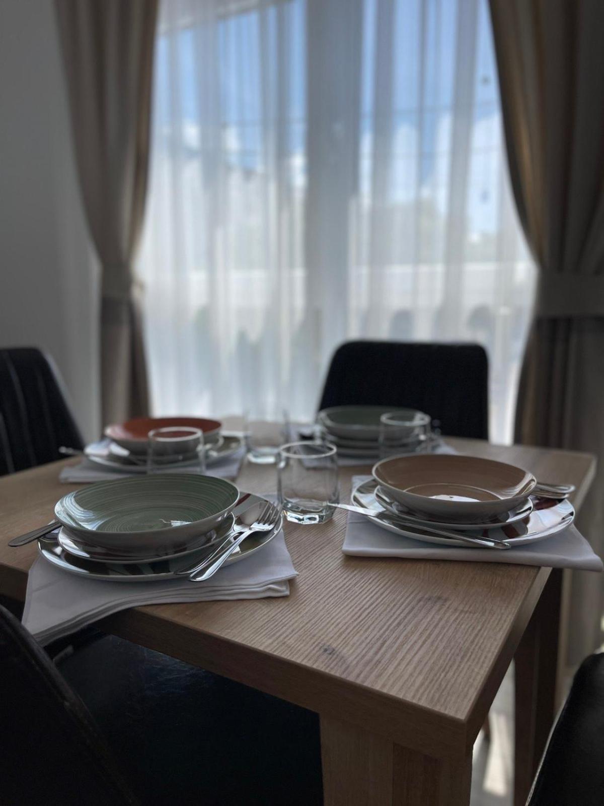 Relax Apartmani Sutomore Exterior photo